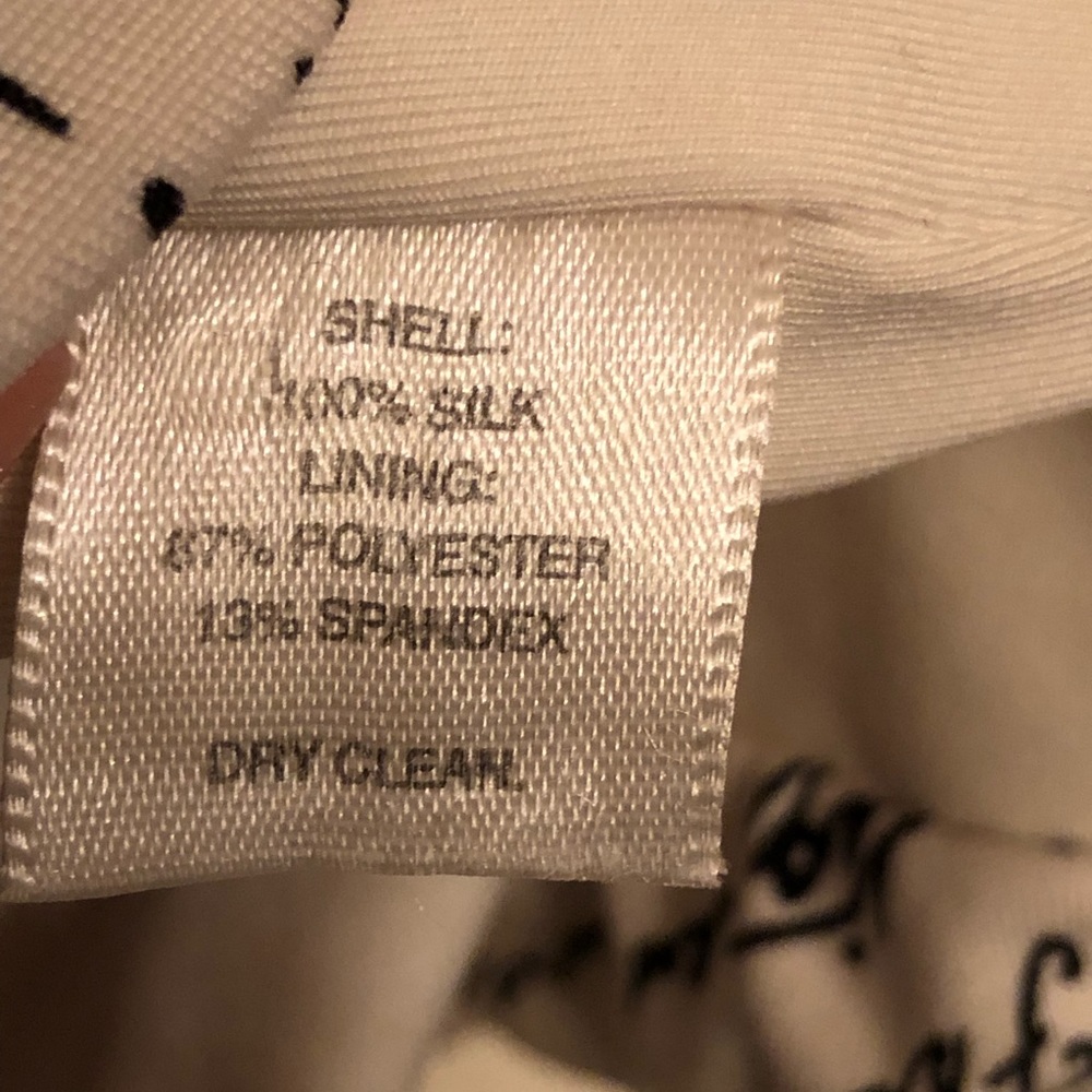 White House Black Market Sleeveless Blouse B25 - Picture 7 of 7